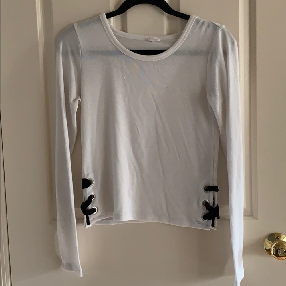 long sleeve lace up top